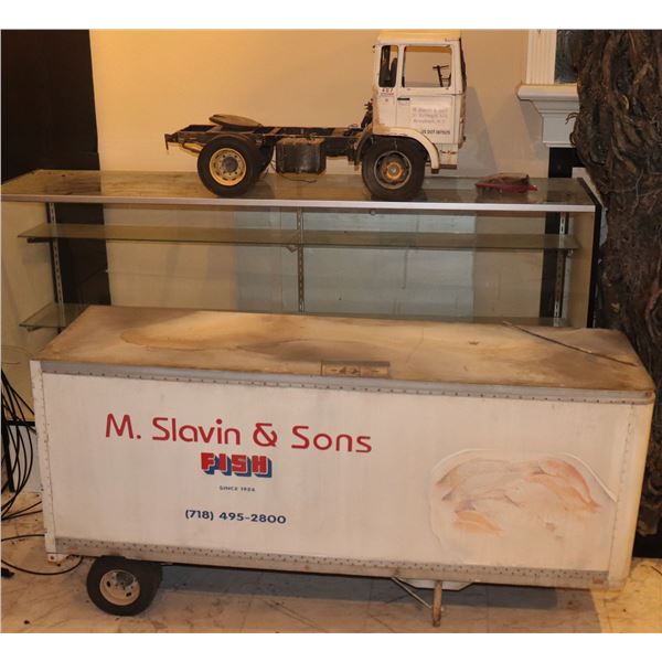 GODZILLA FISH DELIVERY TRUCK SCREEN MATCHED LARGE SCALE MINIATURE MOSTLY METAL