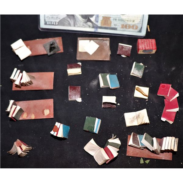 GODZILLA FLATIRON BUILDING MINIATURE OFFICE BOOKS AND SHELVES