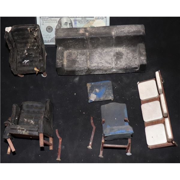 GODZILLA FLATIRON BUILDING MINIATURE OFFICE FURNITURE