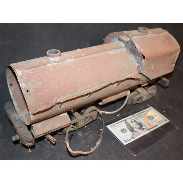 ZZ-CLEARANCE TRAIN CAR ANTIQUE 1930's FILMING MINIATURE G