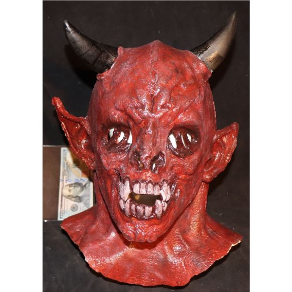 HANK DEVIL DEMON WITH HORNS FULL HEAD MASK D