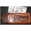 Image 2 : HERCULES XENA LEATHER STUDDED SWORD SHEATH SCREEN USED