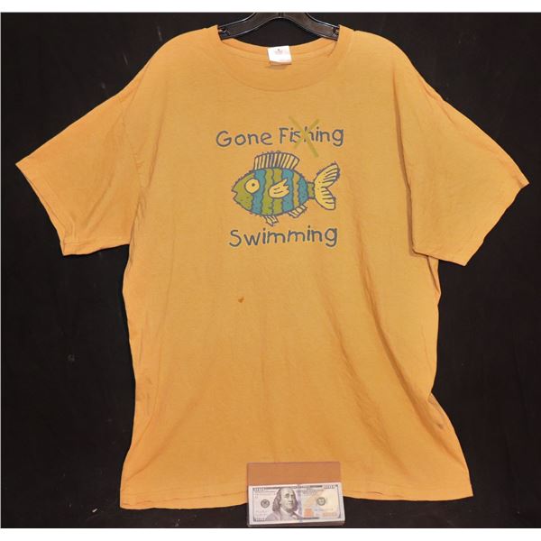 AQUAMAN TV PILOT GONE FISHING / SWIMMING TEE SHIRT SCREEN USED?