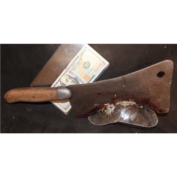 AMERICAN HORROR STORY ROANOKE BUTCHER CLEAVER RIG THAT KILLS KATHY BATES