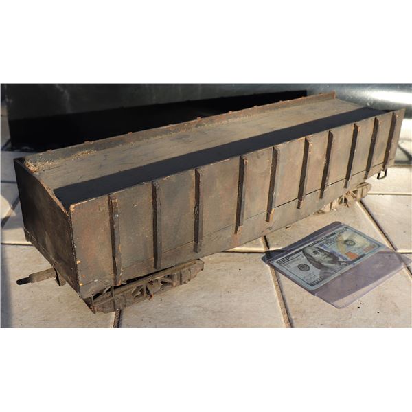ZZ-CLEARANCE TRAIN CAR ANTIQUE 1930's FILMING MINIATURE A