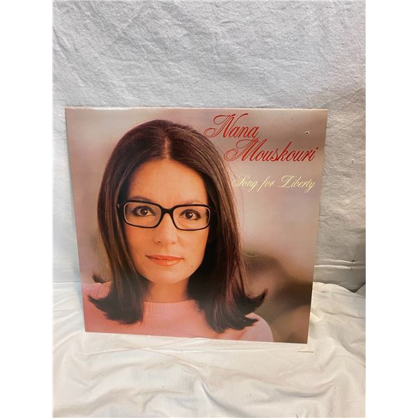 Nana Mouskouri
