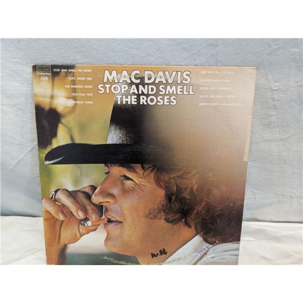 Mac Davis