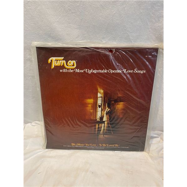 Turn on with the most unforgettable operatic Love Songs