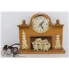Image 1 : VINTAGE 1950'S UNITED CLOCK CORP FIREPLACE PLUG IN WOODEN MANTLE CLOCK #419 "TESTED"