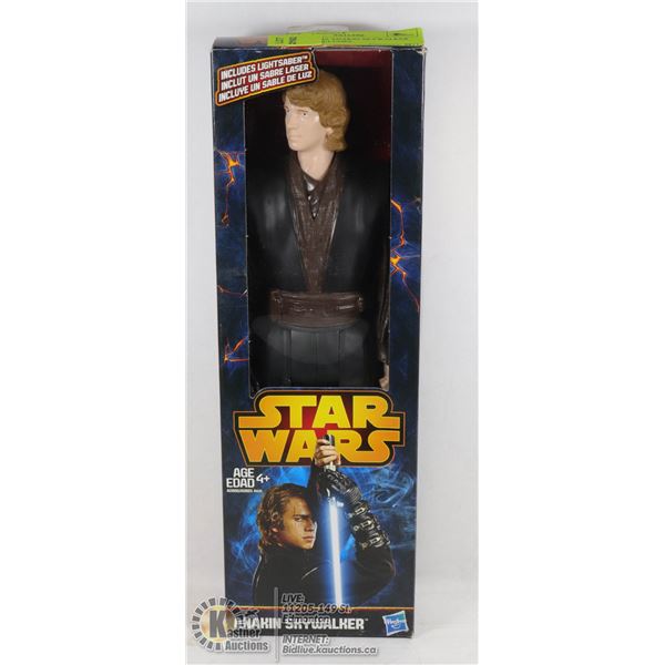 STAR WARS ANAKIN SKYWALKER FIGURE INCLUDES LIGHTSABER