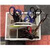 Image 1 : BASKET OF SCISSORS
