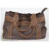 Image 1 : LARGE DESIGNER STYLE HANDBAG