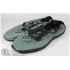 Image 1 : WATER SHOES SIZE UNKNOWN