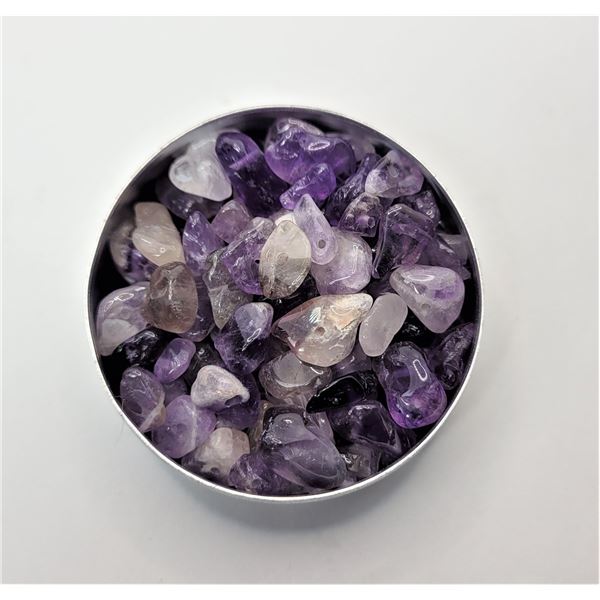 21)  LOT OF 42 GRAMS OF NATURAL POLISHED AMETHYST GEMSTONES.