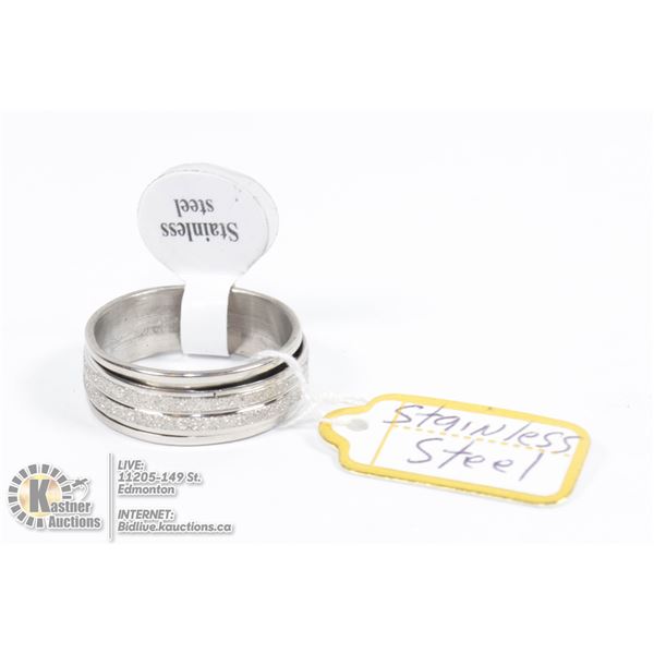NEW STAINLESS STEEL RING, SIZE 10, IN GOLD TONE BOX