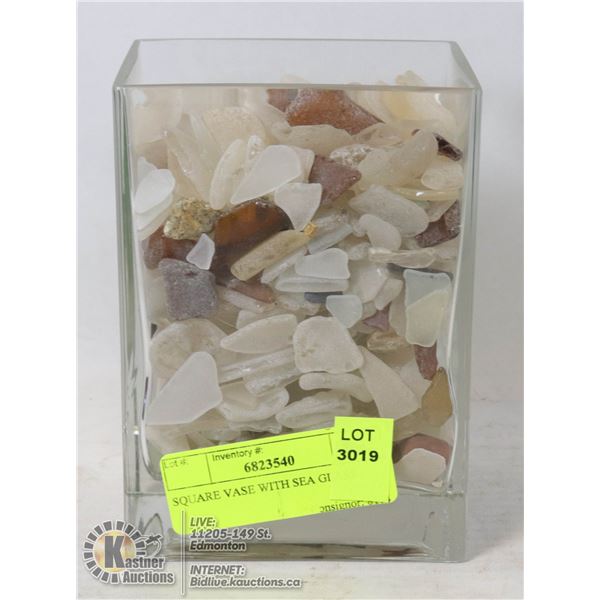 SQUARE VASE WITH SEA GLASS GLASS COLLECTED ON BEACHES IN EAST AND WEST OF CANADA