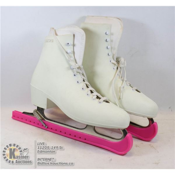 LADIES LANGE SZ 8 FIGURE SKATES
