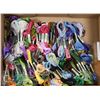 Image 1 : FLAT OF EMBROIDERY FLOSS, VARIOUS COLORS