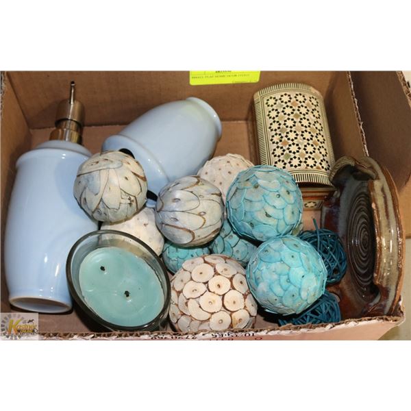 FLAT HOME DECOR ITEMS