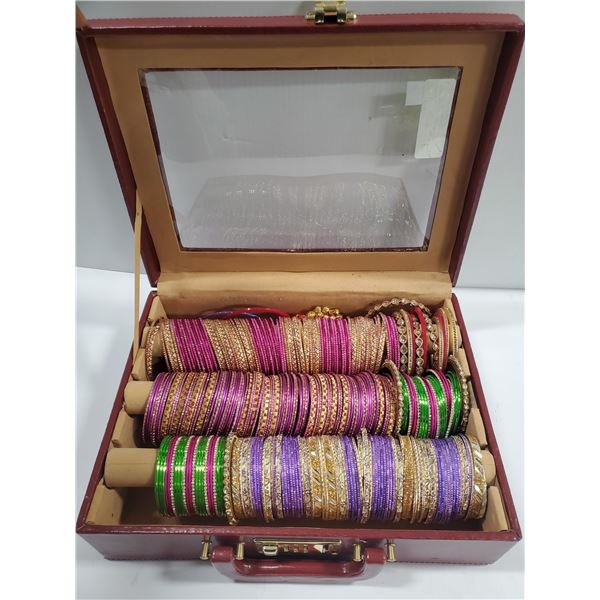 CARRY CASE OF ASSORTED BANGLES, HAS COMBINATION
