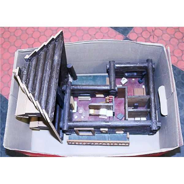 LOG CABIN (1985) REMOVABLE ROOF/INTRICATE DETAIL