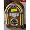 Image 1 : VINTAGE JUKE BOX RADIO