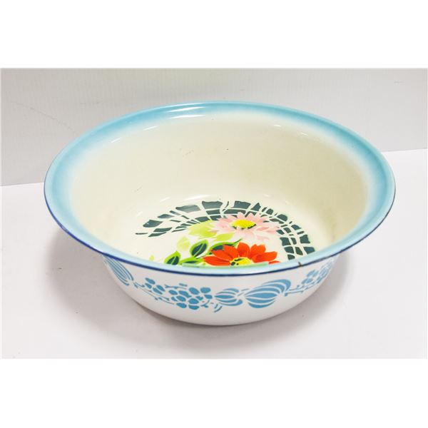 VINTAGE ENAMEL FLORAL BREAD BOWL