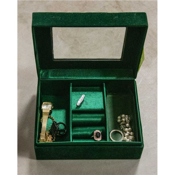 GREEN VELVET HEART JEWELRY BOX WITH VINTAGE