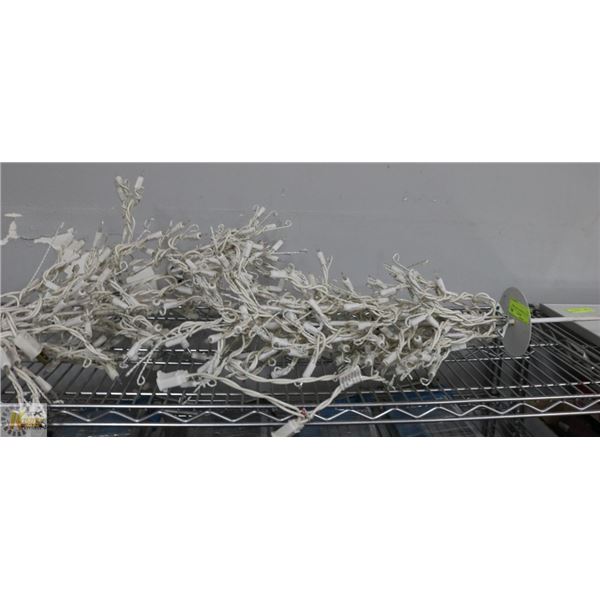 PAIR OF LED WHITE LIGHT TREES PAIR