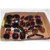 Image 1 : FLAT OF 16 SUNGLASSES