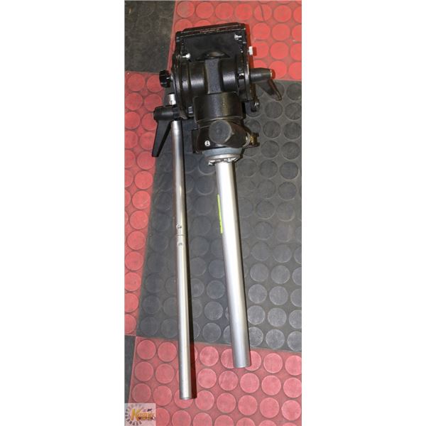 CAMERA OR LIGHT MOUNTS 116MK2