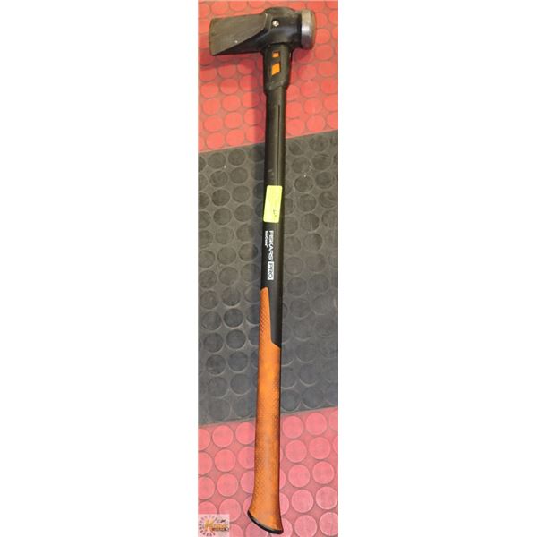 FISKARS PRO 36 INCH - 8 LB. SPLITTING MAUL