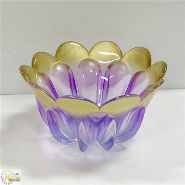 DECORATIVE FRUIT BOWL LILAC AND GOLD COLOURED
