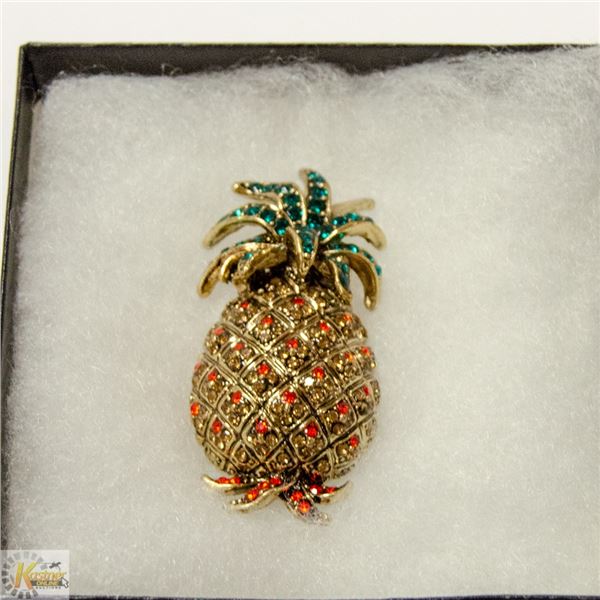 PINEAPPLE RHINESTONE BROOCH