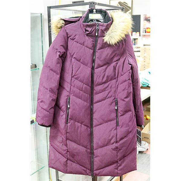 NEW POLAR GLACIER CANADA SIZE L WITH TAGS