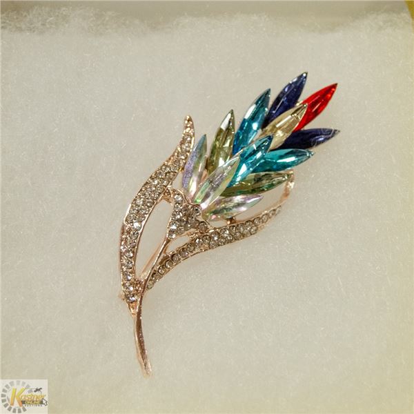 CRYSTAL FLOWER BROOCH