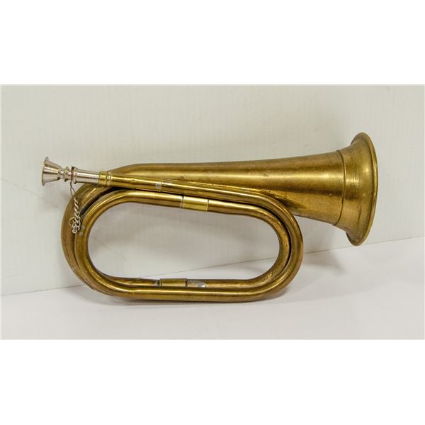 ANTIQUE FRENCH HORN