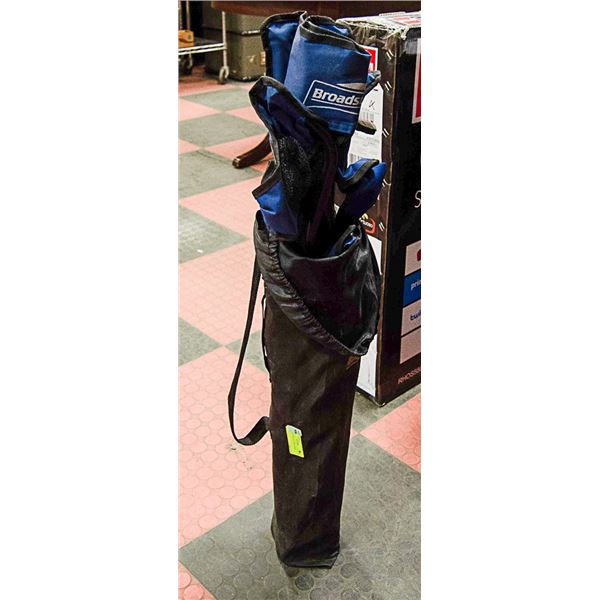 BROADSTONE FOLDING CHAIR