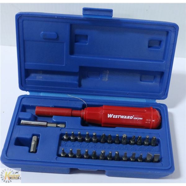 WESTWARD 29 PC SCREWDRIVER SET IN A CASE