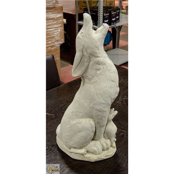 OUTDOOR CEMENT WOLF AND CUB ORNAMENT