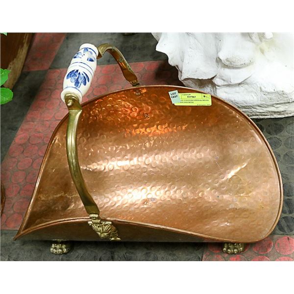 VINTAGE FOOTEDCOPPER & BRASS LOG HOLDER WITH