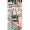 Image 1 : VINTAGE GARDEN CHAIR PLANTER METAL
