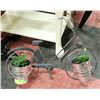 Image 1 : METAL BICYCLE WALL / FENCE PLANT HANGER, COMES