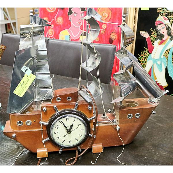 ANTIQUE SHIP CLOCK LAMP LARGE UNITED ELECTRIC