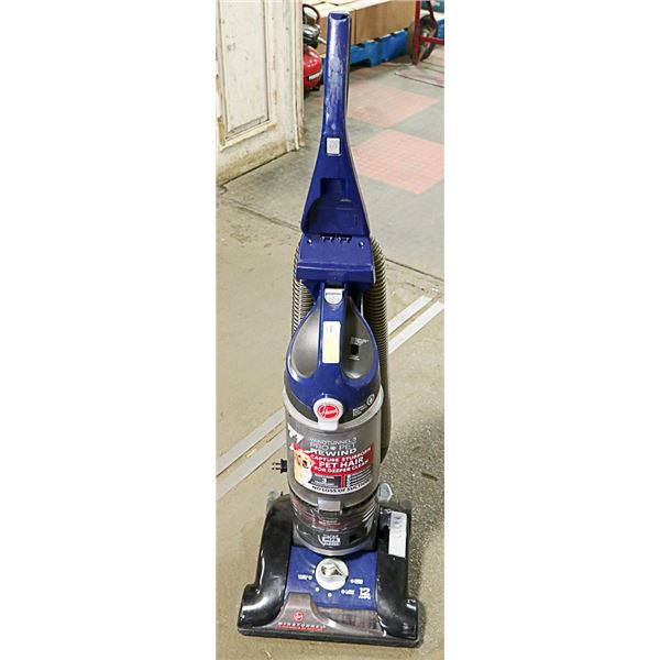 HOOVER WINDTUNNEL 3 PRO PET REWIND VACUUM