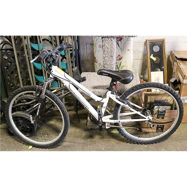 NAKAMURA 18 SPEED FRONT SUSPENSION MOUNTAIN BIKE