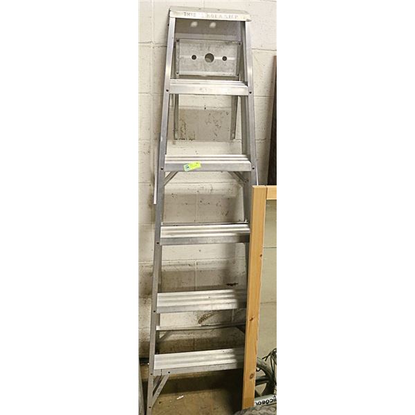 6FT ALUMINUM STEP LADDER