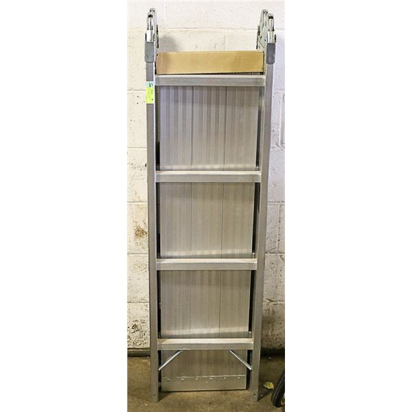 FOLDING EXTENDABLE METAL LADDER, PLATFORM PIECES