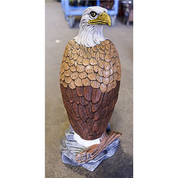1985 ARNEL'S CERAMIC HAND PAINTED 13" EAGLE
