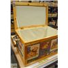 Image 2 : KITTY TAPESTRY COVERED WOODEN TOY CHEST